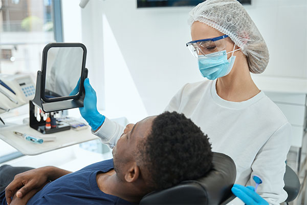 How Does A Dental Filling Fix A Cavity?