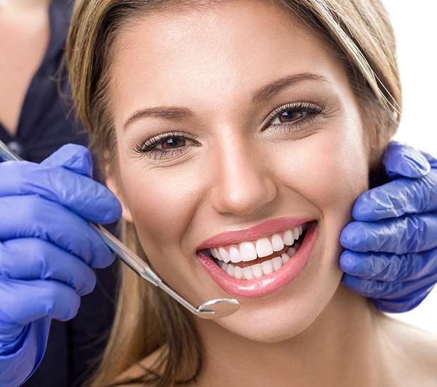 Dallas Teeth Whitening at Dentist